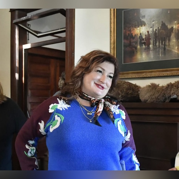 Cabi Vineyard pullover - Picture 9 of 16